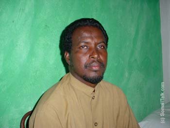 Gudoomiyaha Degmada Qardho Cusmaan Buux