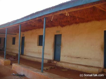 Isbitaalak hooyada iyo dhalaanka oo ciidamadu deganaayeen